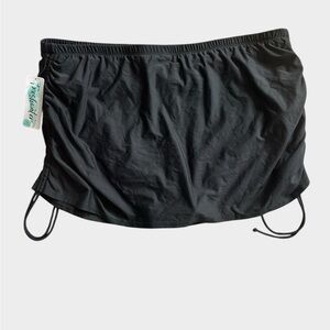 NWT Women’s Side-Tie Shirred Swim Skirtini – Black – Size 22